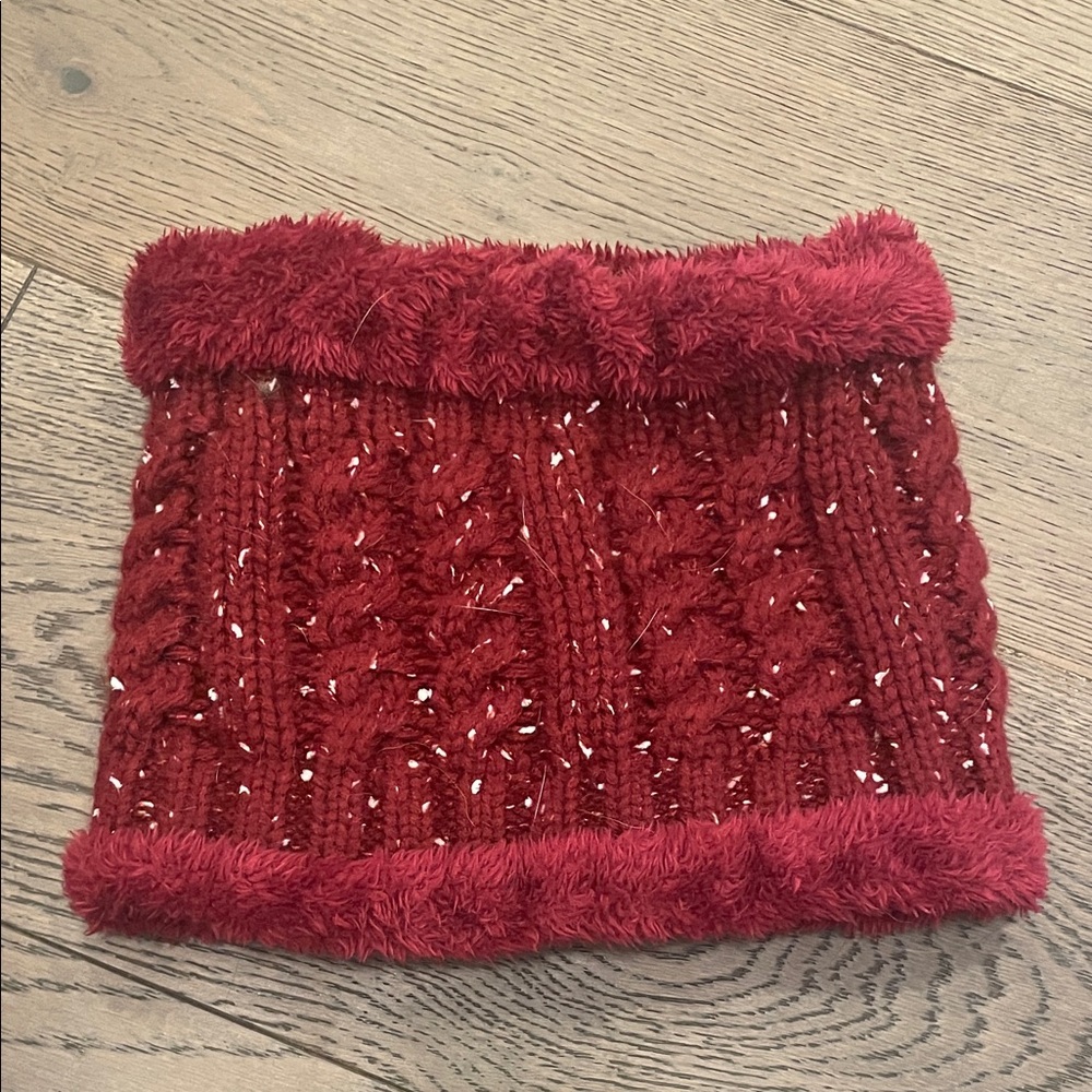 Cozy Red Knit Neck Warmer